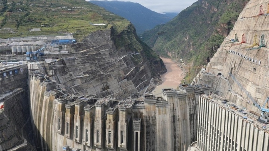 Trung Quốc sẽ vận hành nhà máy thủy điện lớn thứ 2 thế giới sau đập Tam Hiệp vào tháng 7